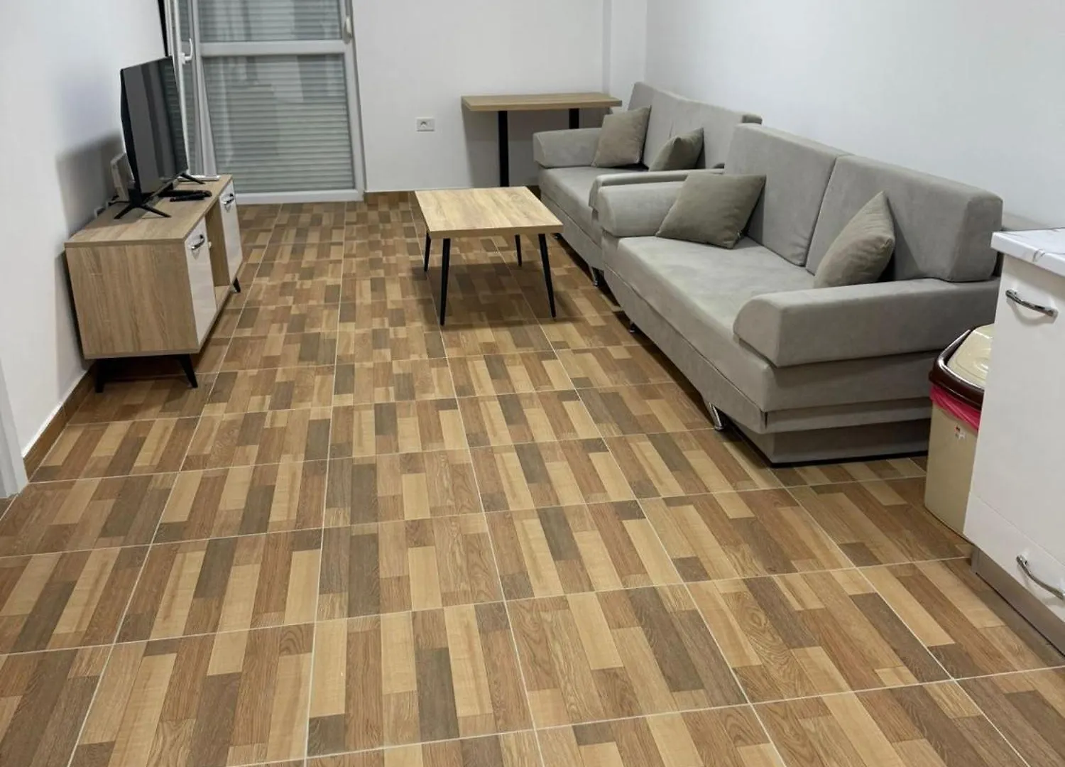 Lägenhet Gjzeqiri Apartament Shëngjin