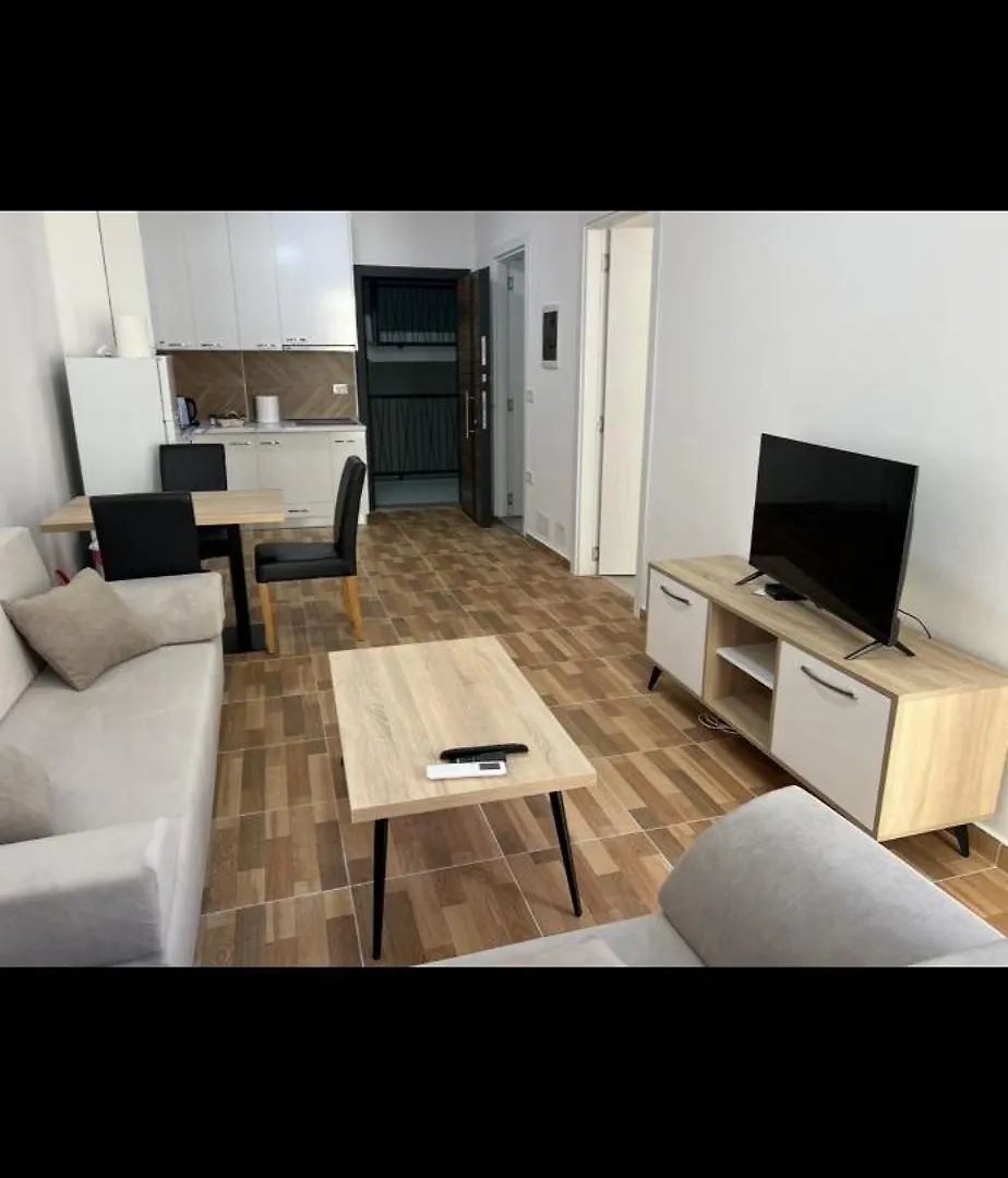 Gjzeqiri Apartament Shëngjin 0*,